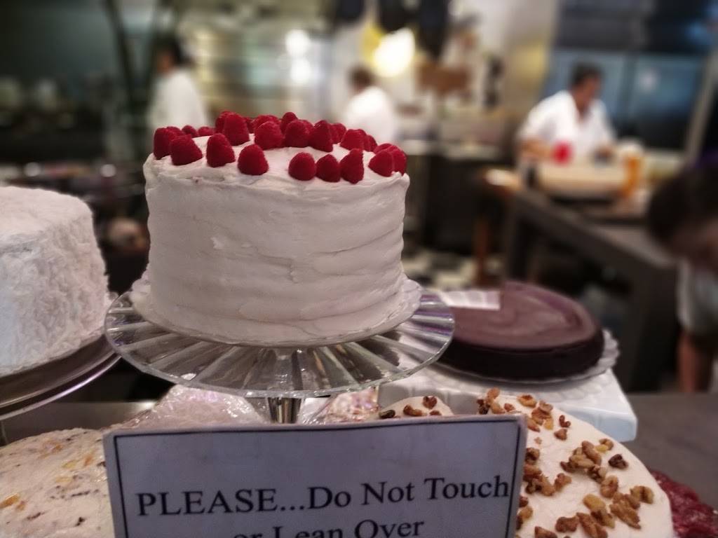 Lunch On Limoges | restaurant | 14139 7th St, Dade City, FL 33525, USA | 3525675685 OR +1 352-567-5685