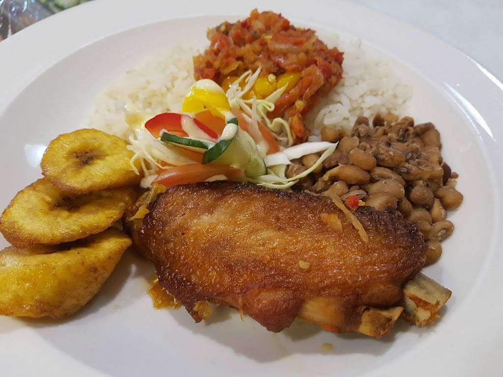 Mades Kitchen | restaurant | 1812 Weston Rd, York, ON M9N 1V8, Canada | 4162430005 OR +1 416-243-0005