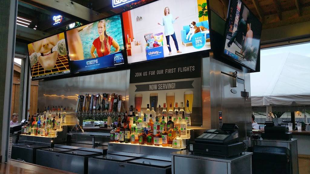 Pantana Bobs | restaurant | 149 S College Rd, Wilmington, NC 28403, USA | 9107698903 OR +1 910-769-8903