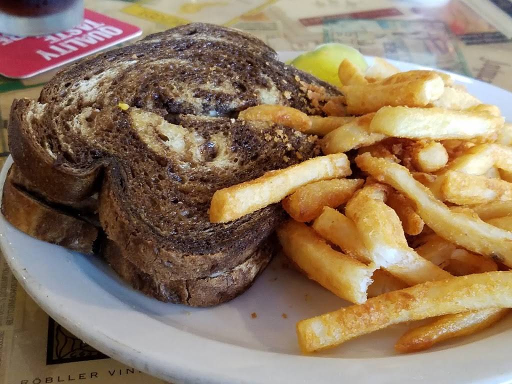 The Piccadilly at Manhattan | restaurant | 7201 Piccadilly Ave, St. Louis, MO 63143, USA | 3146460016 OR +1 314-646-0016