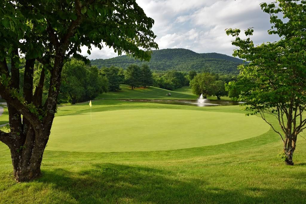 Blue Hills Golf Club | restaurant | 2002 Blue Hills Dr NE, Roanoke, VA 24012, USA | 5403447848 OR +1 540-344-7848