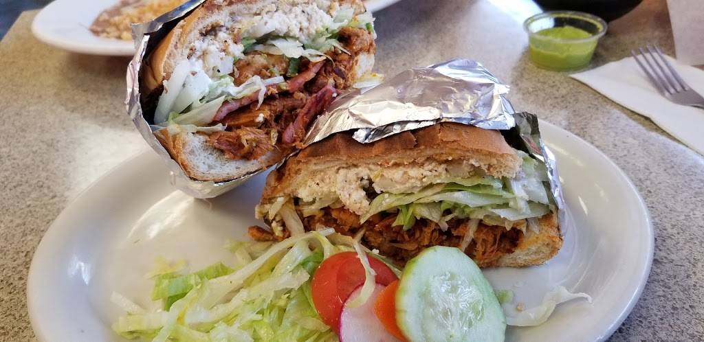 Jugos Vallarta | restaurant | 675 E Grand Blvd, Corona, CA 92879, USA | 9512795076 OR +1 951-279-5076