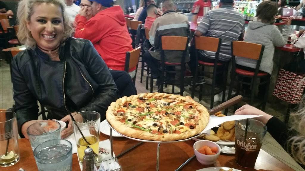 Native Grill & Wings | restaurant | 5421 S Calle Santa Cruz, Tucson, AZ 85706, USA | 5208895198 OR +1 520-889-5198