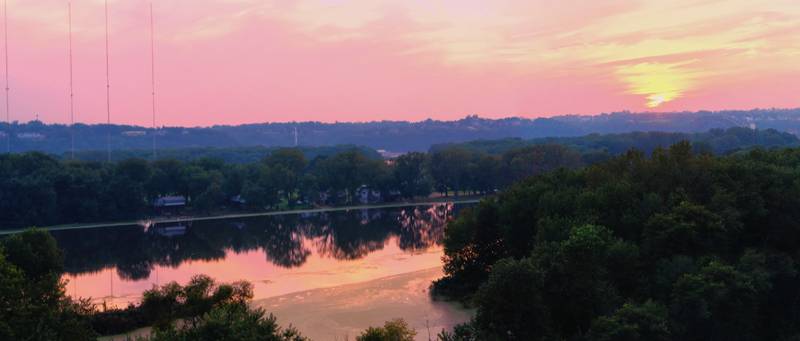 Timmermans Supper Club | restaurant | 7777 Timmerman Dr, East Dubuque, IL 61025, USA | 8157473316 OR +1 815-747-3316