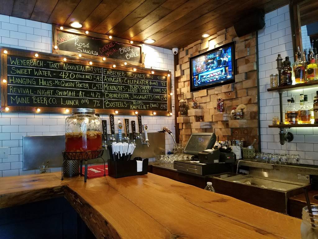 Stanziatos | restaurant | 35 Lake Ave Ext, Danbury, CT 06811, USA | 2038851057 OR +1 203-885-1057