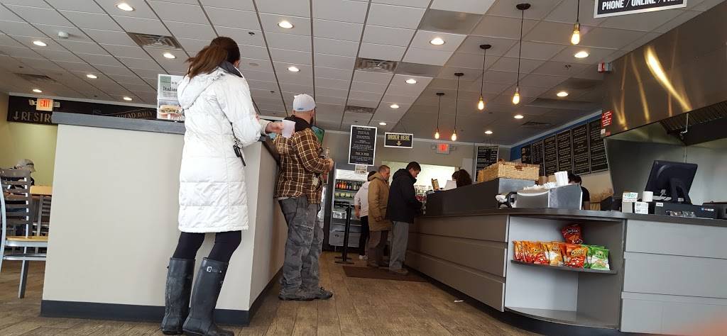 Breakaway Deli | meal delivery | 61 W Long Lake Rd, Troy, MI 48098, USA | 2485288130 OR +1 248-528-8130