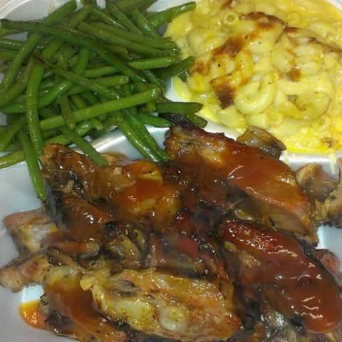 Snac Happy Restaurant | restaurant | 718 E 75th St, Chicago, IL 60619, USA | 7737100308 OR +1 773-710-0308