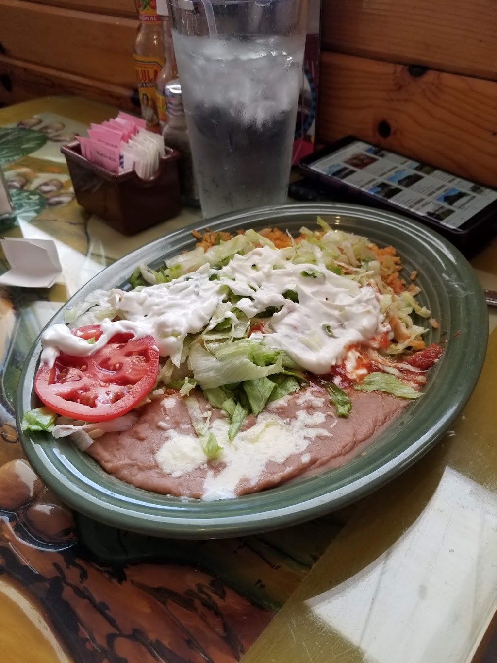 El Vaquero | restaurant | 222 NW 2nd St, Madison, SD 57042, USA | 6054270084 OR +1 605-427-0084