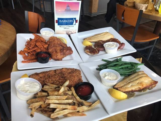 Barkers Waterfront Grille | restaurant | 300 Marina Dr, Superior, WI 54880, USA | 7153927152 OR +1 715-392-7152