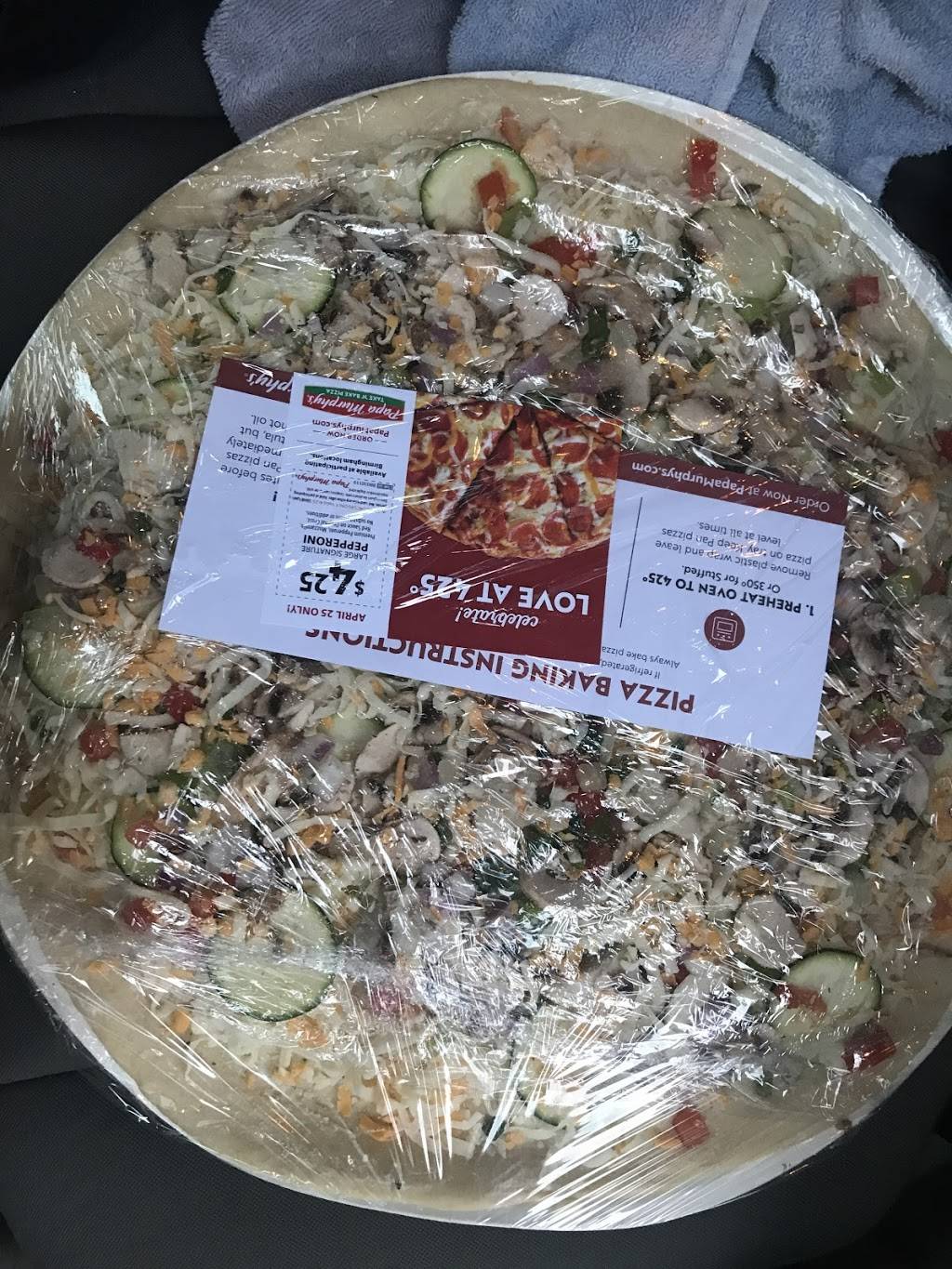 Papa Murphys Take N Bake Pizza | meal takeaway | 124 W Grand Ave #111, Rainbow City, AL 35906, USA | 2564427776 OR +1 256-442-7776