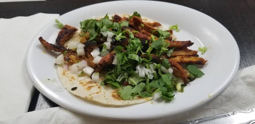 La Mixteca Restaurant | restaurant | 510 N Cunningham Ave, Urbana, IL 61802, USA | 2175521544 OR +1 217-552-1544