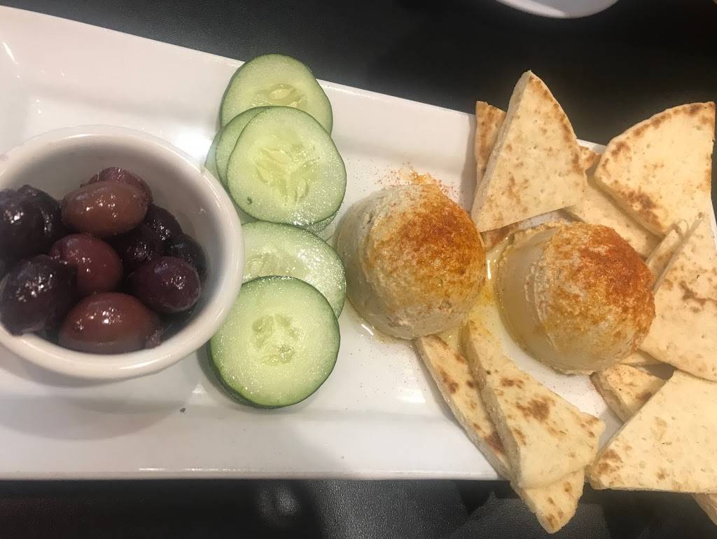 Paradies | restaurant | 1 Airport Blvd, Bentonville, AR 72712, USA | 4792039824 OR +1 479-203-9824