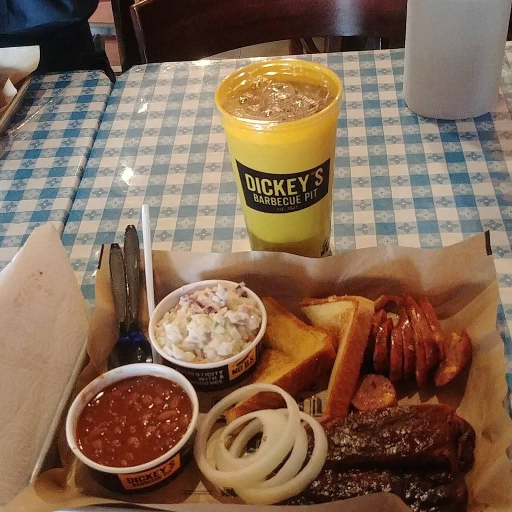 Dickeys Barbecue Pit | restaurant | 15338 Harlan Rd, Lathrop, CA 95330, USA | 2096241612 OR +1 209-624-1612