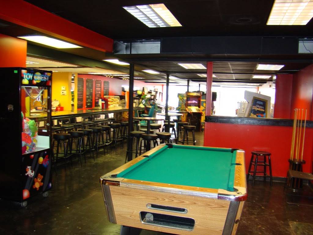 The Portal Arcade, Cafe, and Bar | cafe | 408 W Broughton St, Savannah, GA 31401, USA | 9122396131 OR +1 912-239-6131