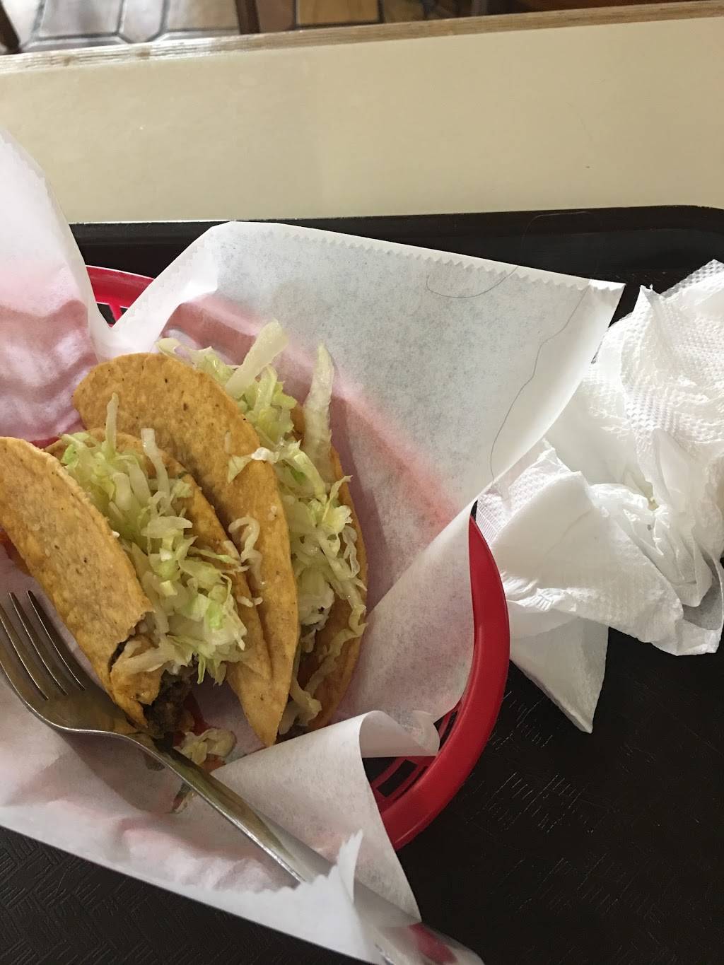 El Faro Restaurant | restaurant | 82 1st St, San Francisco, CA 94105, USA | 4154954426 OR +1 415-495-4426