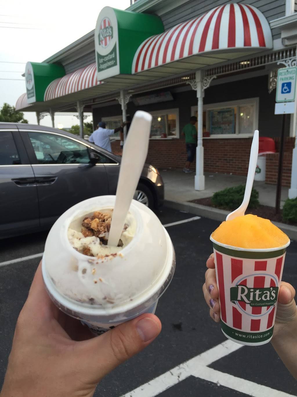 Ritas Italian Ice & Frozen Custard | restaurant | 4101 Coastal Hwy, Ocean City, MD 21842, USA | 4105242875 OR +1 410-524-2875