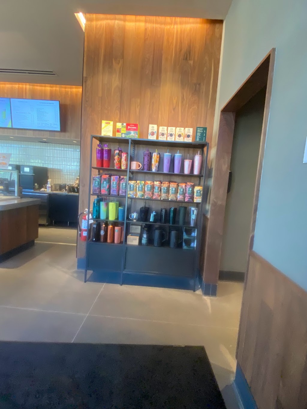 Starbucks | cafe | 4178 L St, Omaha, NE 68107, USA | 5314660983 OR +1 531-466-0983