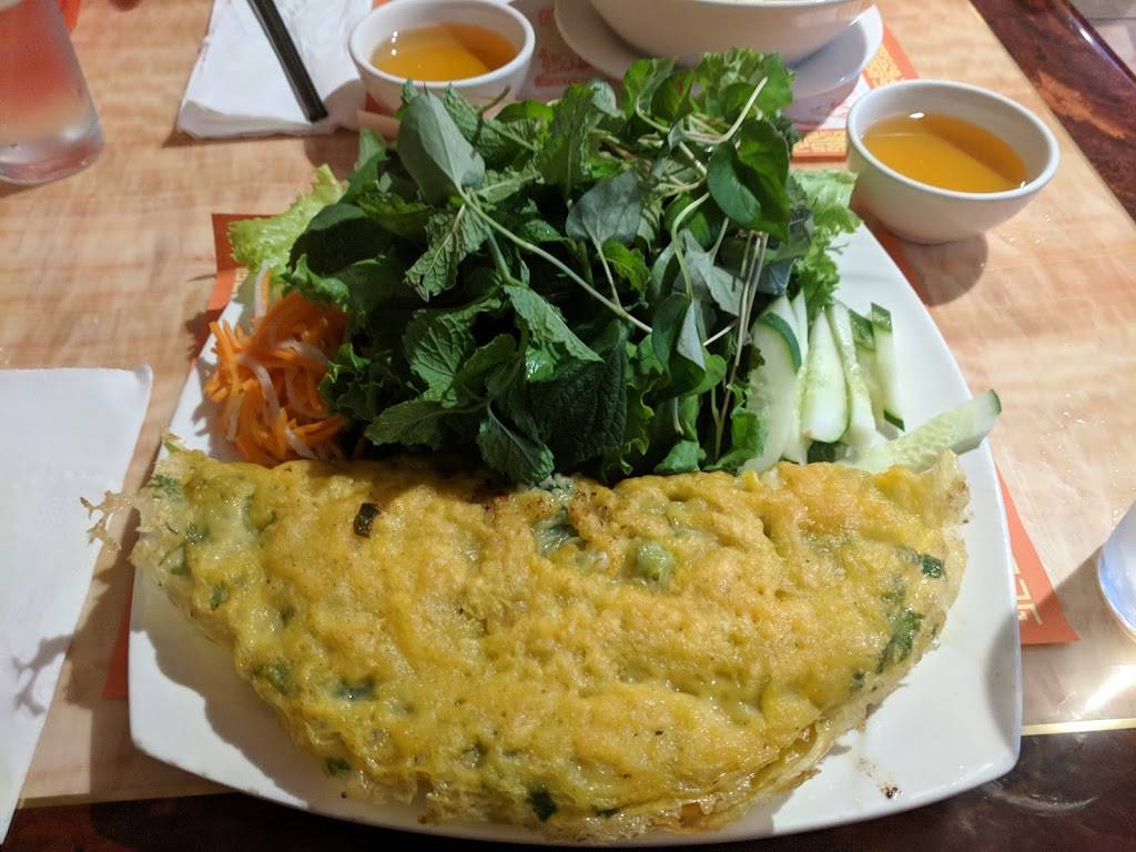 Huong Tram | restaurant | 1601 Washington Ave, Philadelphia, PA 19146, USA | 2155454067 OR +1 215-545-4067