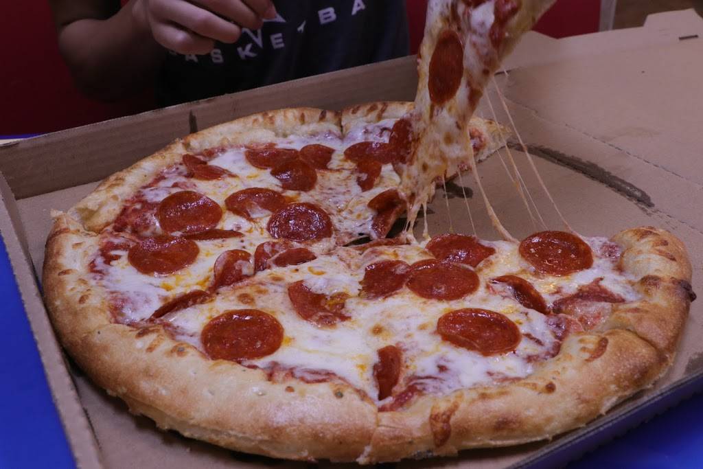 Kings Pizza & Mediterranean | restaurant | 615 Seabreeze Blvd, Daytona Beach, FL 32118, USA | 3862232048 OR +1 386-223-2048