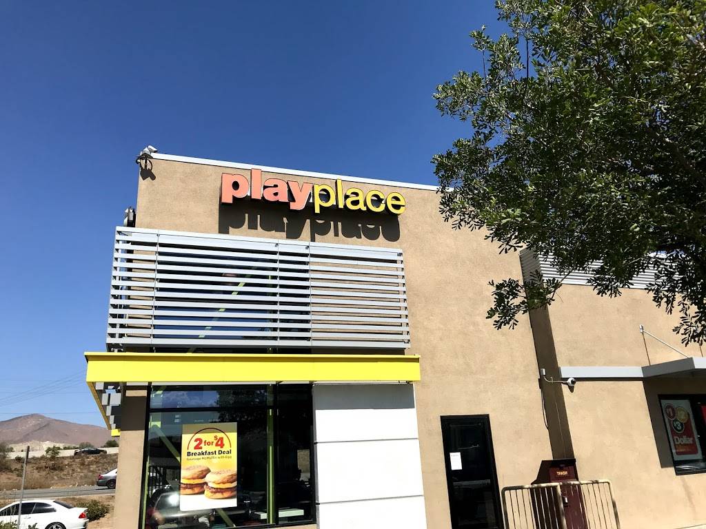 McDonalds | cafe | 6815 Valley Way, Jurupa Valley, CA 92509, USA | 9513603261 OR +1 951-360-3261