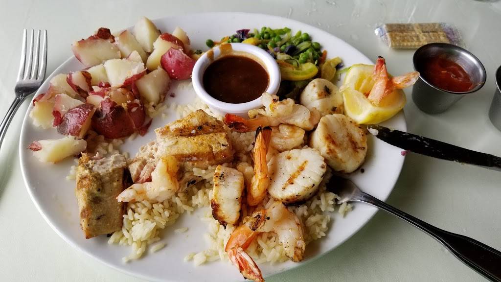 Chestnut Hill Restaurant | restaurant | 9922 N Kings Hwy, Myrtle Beach, SC 29572, USA | 8434493984 OR +1 843-449-3984