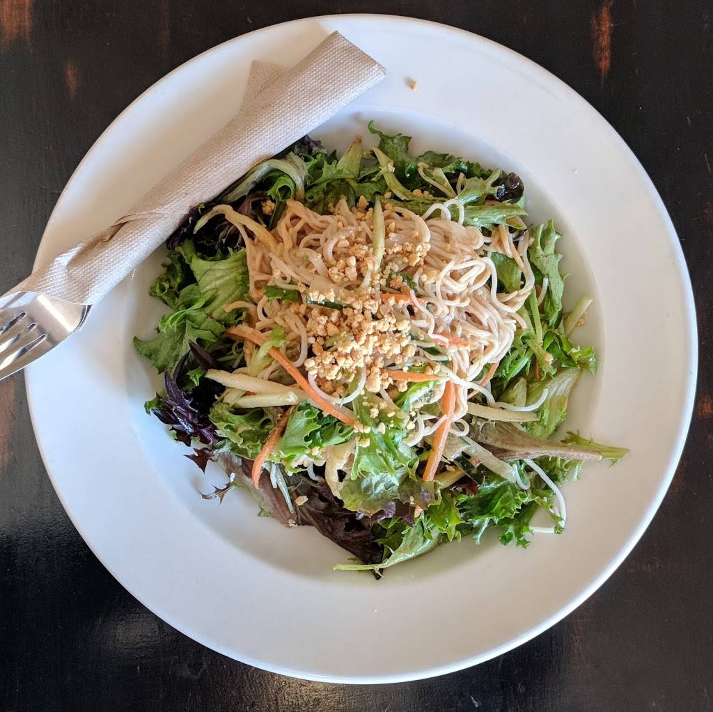 Farmer in the Dell | restaurant | 935 East St, Walpole, MA 02081, USA | 5089213647 OR +1 508-921-3647