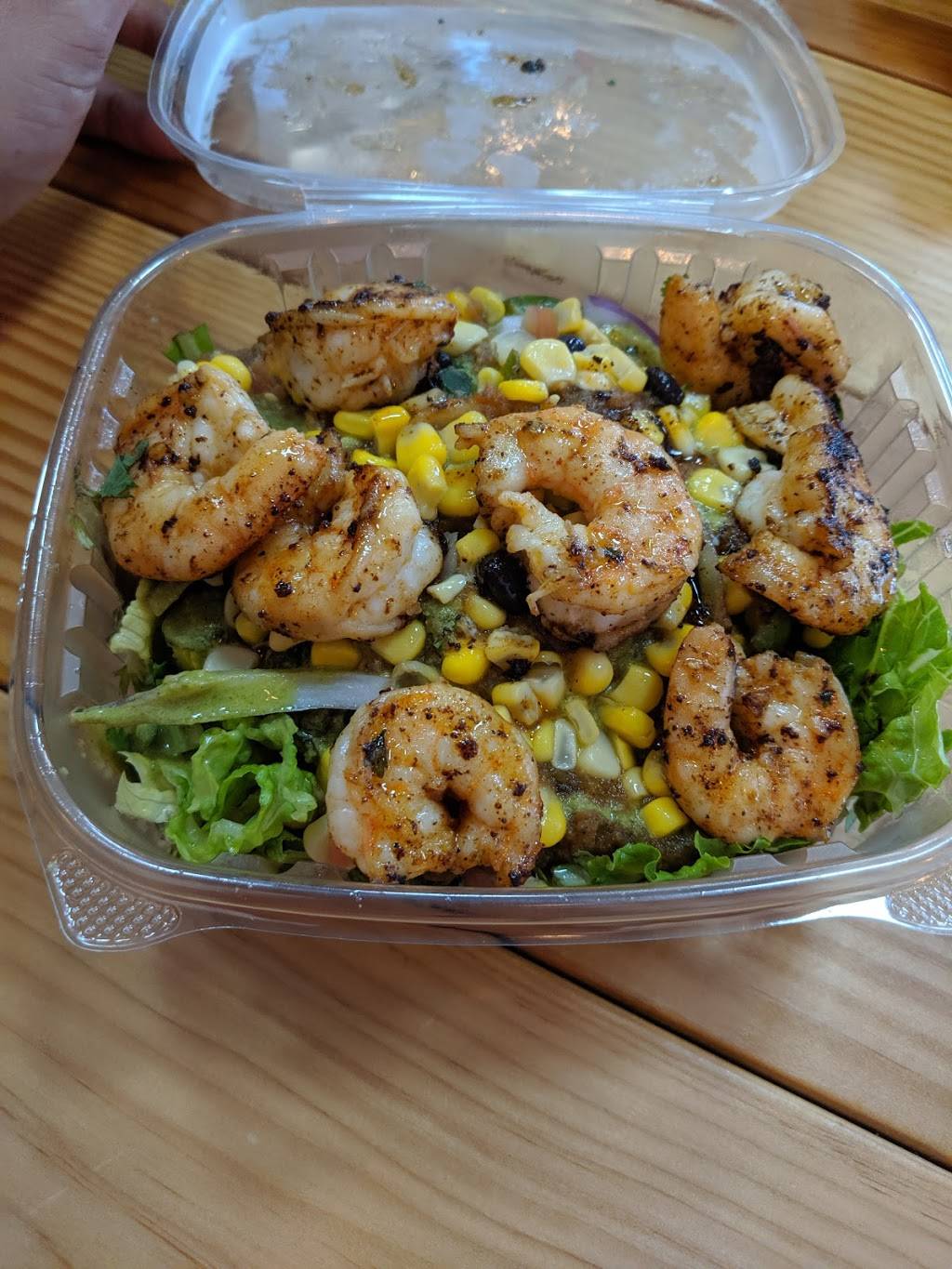 Victors Mexican Grill | restaurant | 2509 Mt Vernon Ave, Bakersfield, CA 93306, USA | 6618437070 OR +1 661-843-7070