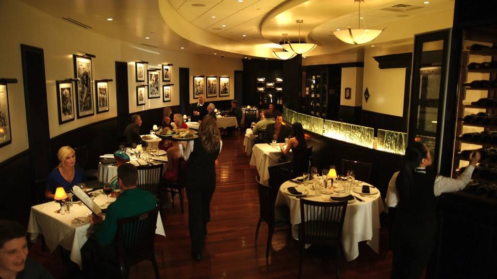 Shulas Steak House | restaurant | 5040 Wild Horse Pass Blvd, Chandler, AZ 85226, USA | 5207961972 OR +1 520-796-1972