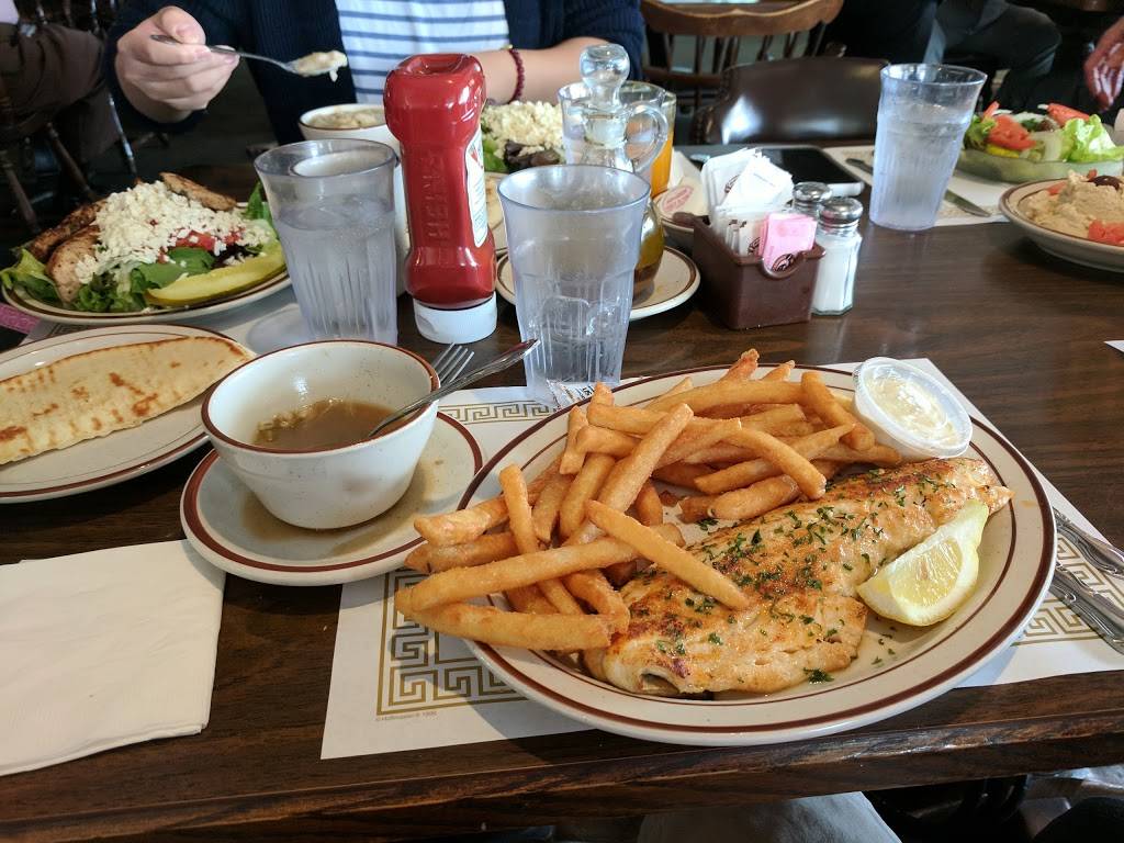 Family Tree | restaurant | 4346 Bailey Ave, Amherst, NY 14226, USA | 7168382233 OR +1 716-838-2233