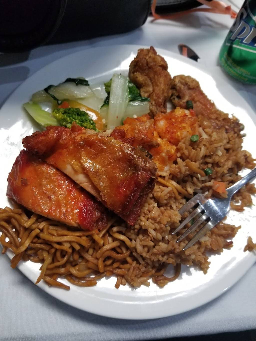 Twilight Family Restaurant and Bar | restaurant | 55 Nugget Ave, Scarborough, ON M1S 4A4, Canada | 4167546894 OR +1 416-754-6894