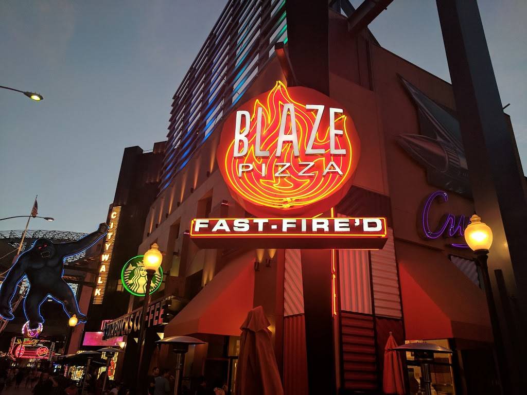 Blaze Pizza | meal takeaway | 1000 Universal Studios Blvd, Universal City, CA 91608, USA | 8182931673 OR +1 818-293-1673