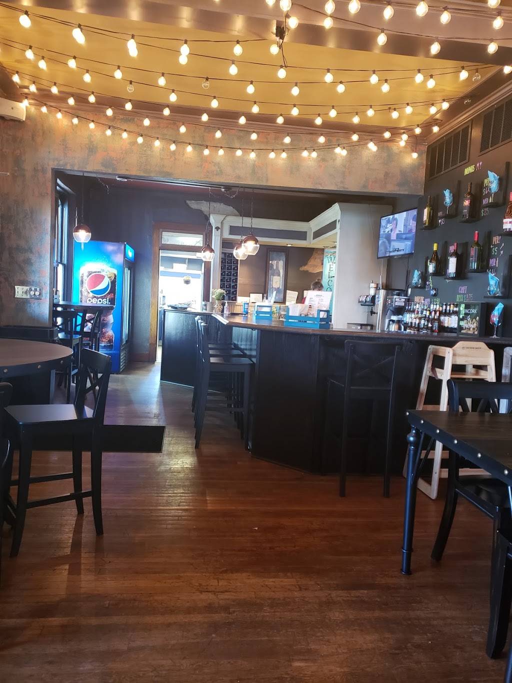 Split Decision Cafe’ | restaurant | 205 W Pike St, Jackson Center, OH 45334, USA | 9374213020 OR +1 937-421-3020