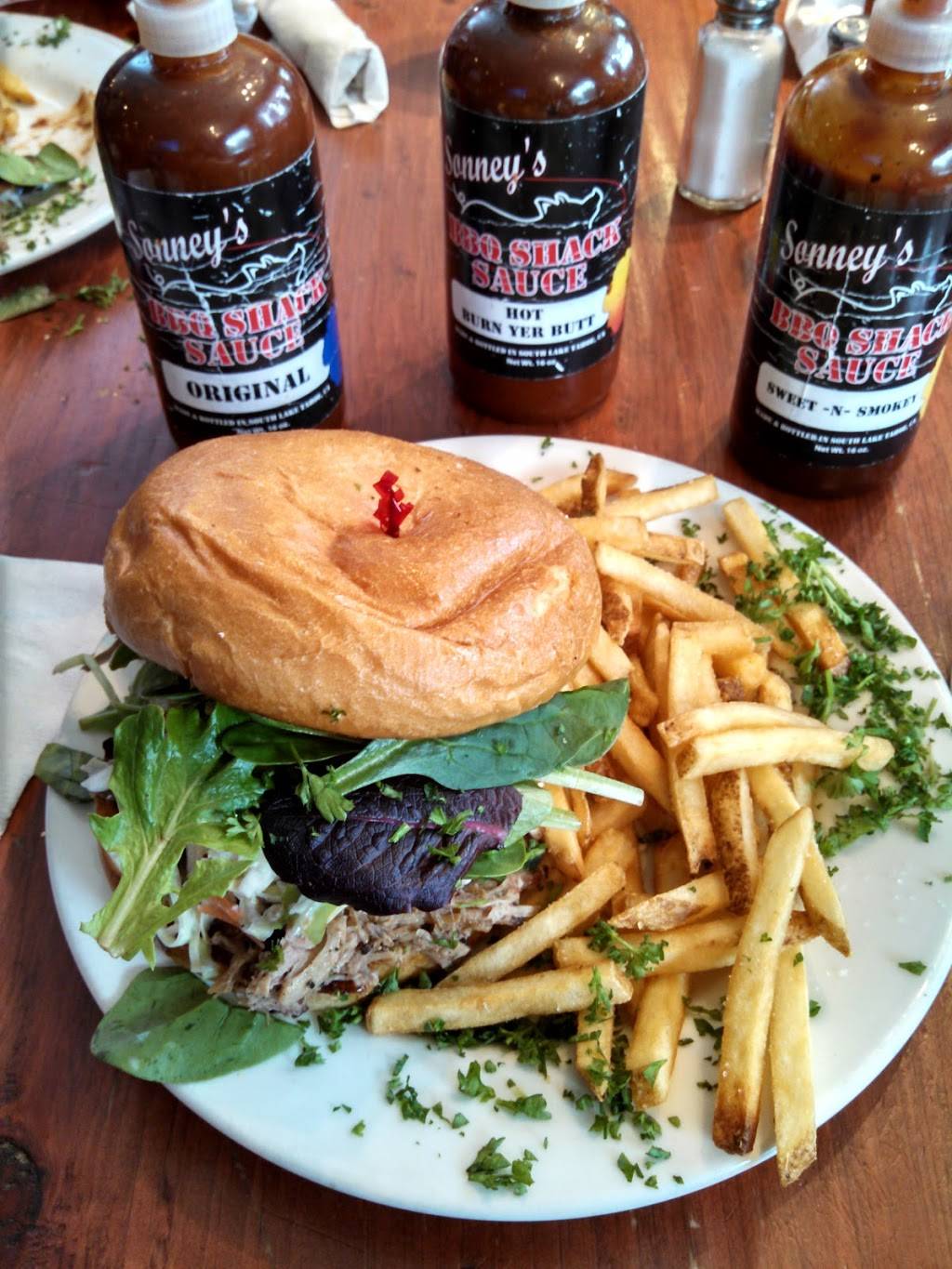 Sonneys BBQ Shack Bar & Grill | restaurant | 787 Emerald Bay Rd, South Lake Tahoe, CA 96150, USA | 5305417427 OR +1 530-541-7427