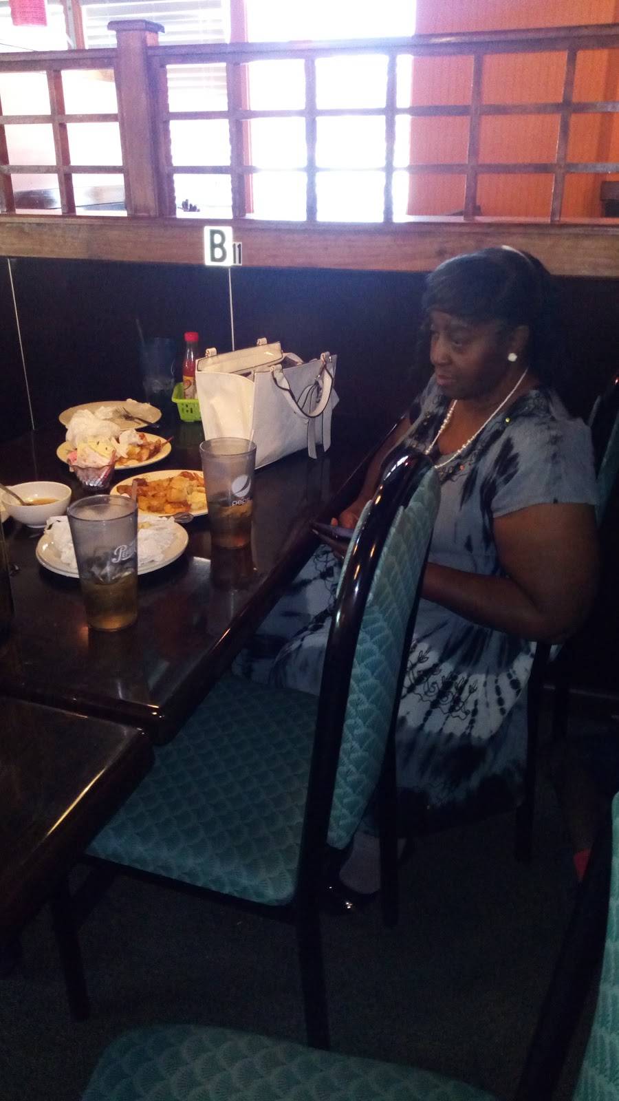 Jins Buffet | restaurant | 325 S Liberty St, Waynesboro, GA 30830, USA | 7064378699 OR +1 706-437-8699