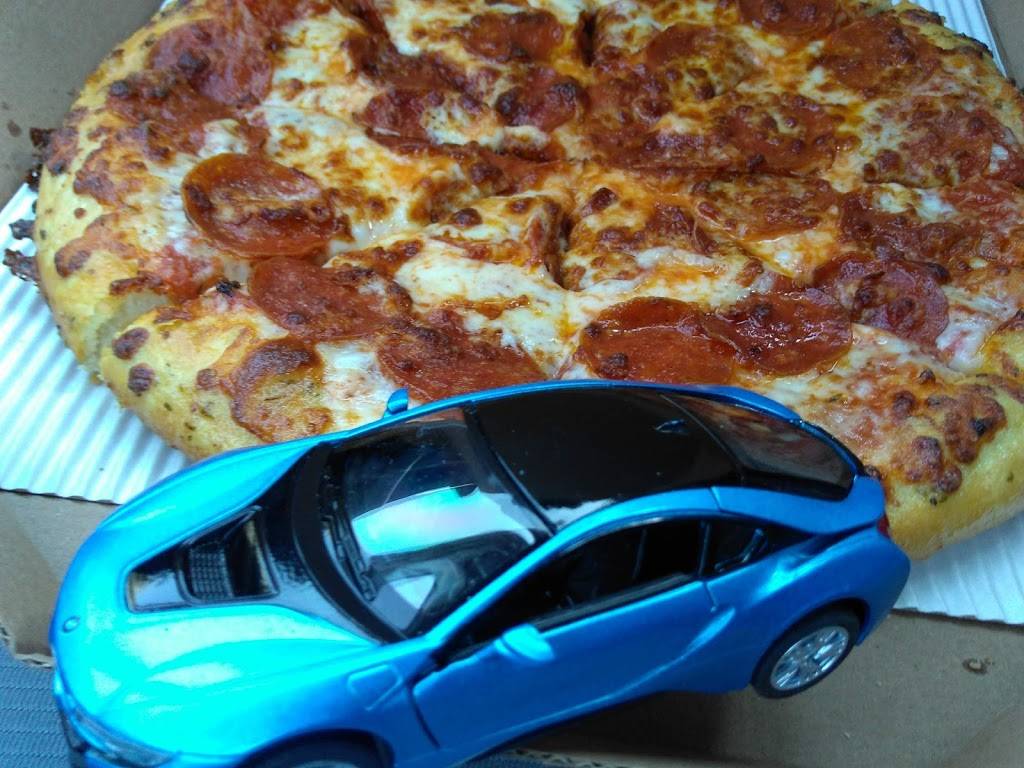 Pizza Hut | restaurant | 10211 Prosperity Park Dr Ste 100, Charlotte, NC 28269, USA | 7049922220 OR +1 704-992-2220