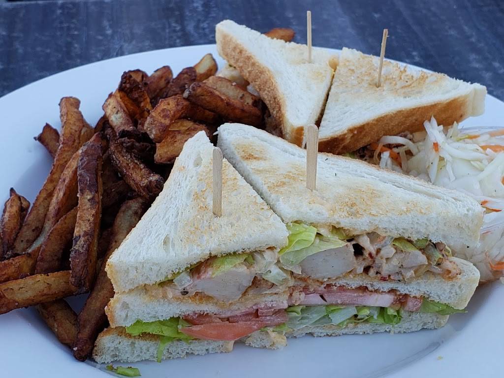 Restaurant La Marina | restaurant | 260 Avenue de Venise O, Venise-en-Québec, QC J0J 2K0, Canada | 4502445560 OR +1 450-244-5560