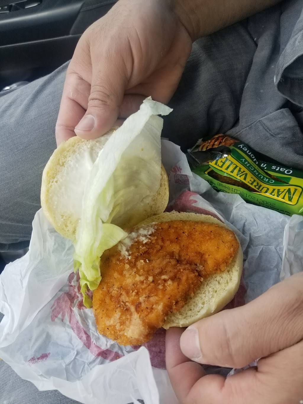 Wendys | restaurant | 7560 NW 186th St, Hialeah, FL 33015, USA | 3058261355 OR +1 305-826-1355