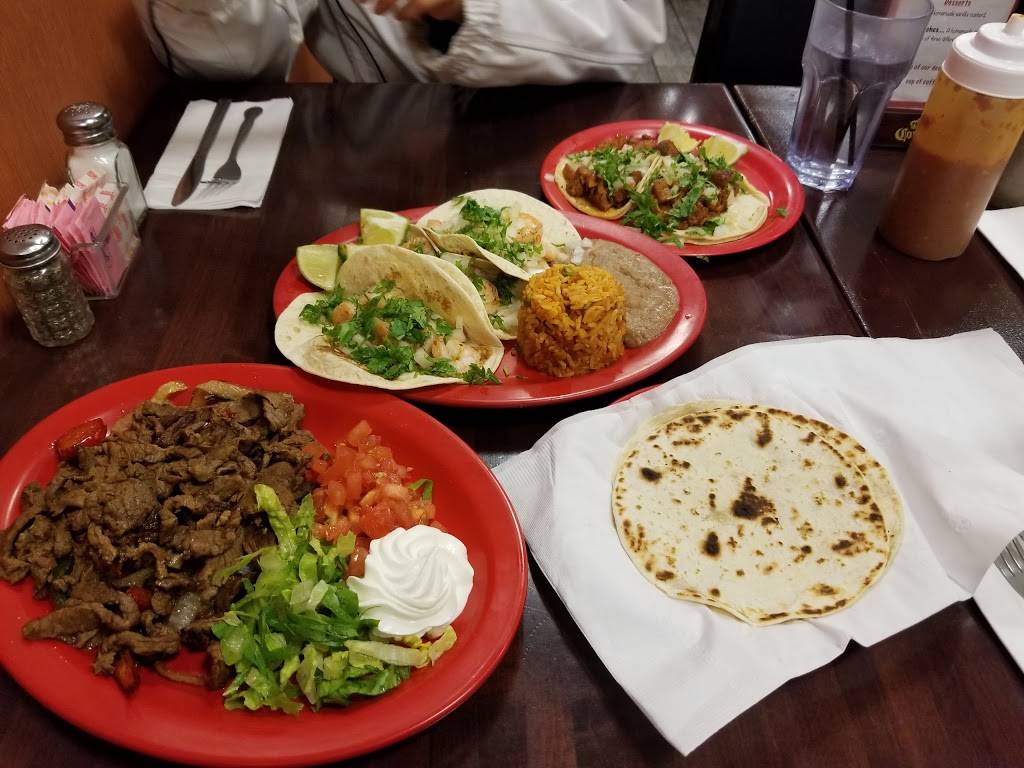 El Limon | restaurant | 845 Lancaster Ave, Bryn Mawr, PA 19010, USA | 4842226928 OR +1 484-222-6928