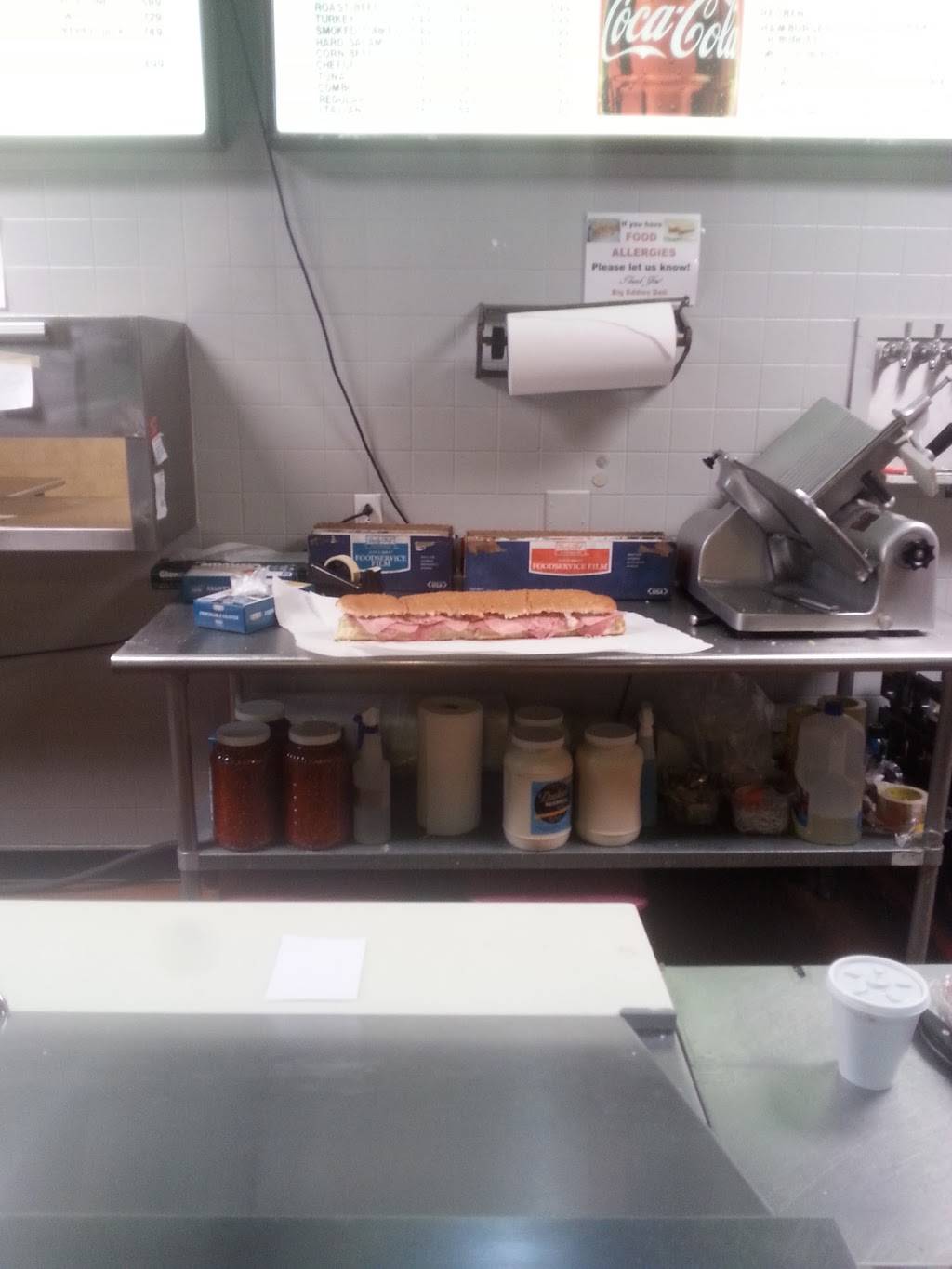 Big Eddies Deli | restaurant | 847 Sullins St, Bristol, VA 24201, USA | 2766693371 OR +1 276-669-3371