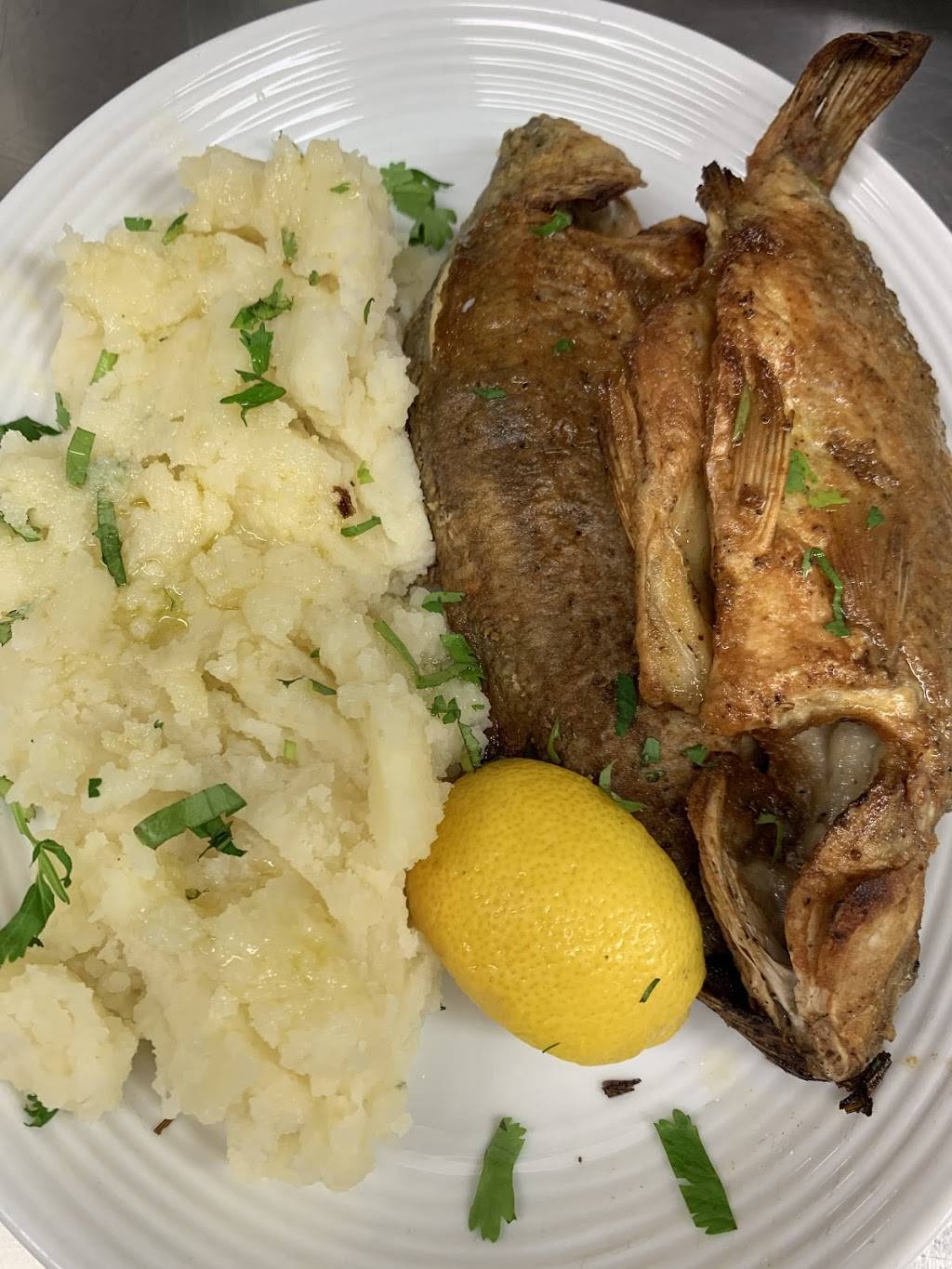 Da E Net | restaurant | 1223 Avenue U, Brooklyn, NY 11229, USA | 7189752223 OR +1 718-975-2223