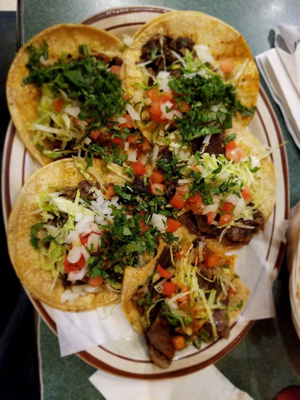 Guanajuato Mexican Restaurant | restaurant | 2317 S Howell Ave, Milwaukee, WI 53207, USA | 4144822269 OR +1 414-482-2269