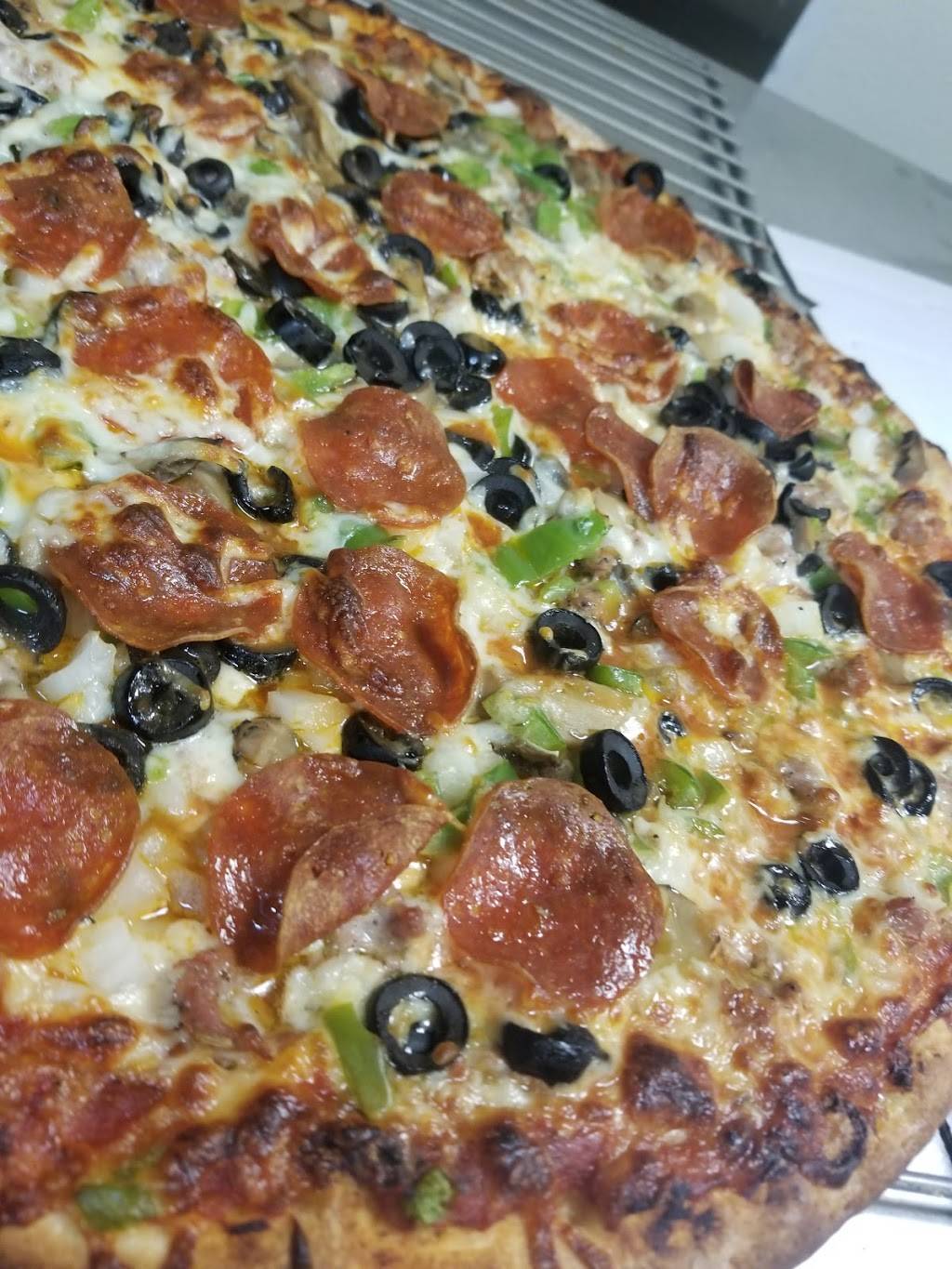 Balistreri Brothers Pizza | restaurant | 3815 S 108th St, Greenfield, WI 53228, USA | 4145430707 OR +1 414-543-0707