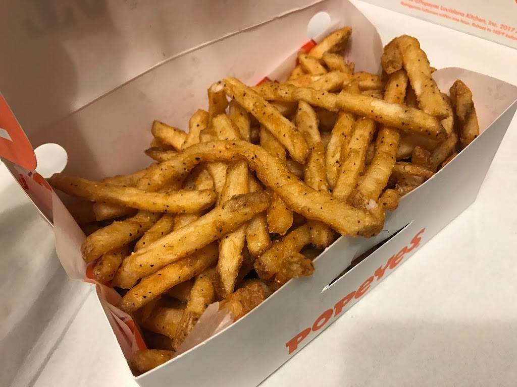 Popeyes Louisiana Kitchen | restaurant | 11311 Lockwood Dr, White Oak, MD 20904, USA | 3015931107 OR +1 301-593-1107