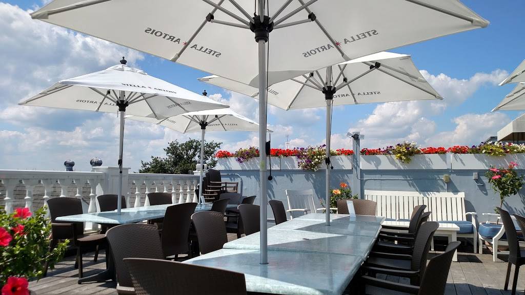 Top of Newport Bar + Kitchen | restaurant | 1 Bellevue Ave, Newport, RI 02840, USA | 4018484813 OR +1 401-848-4813