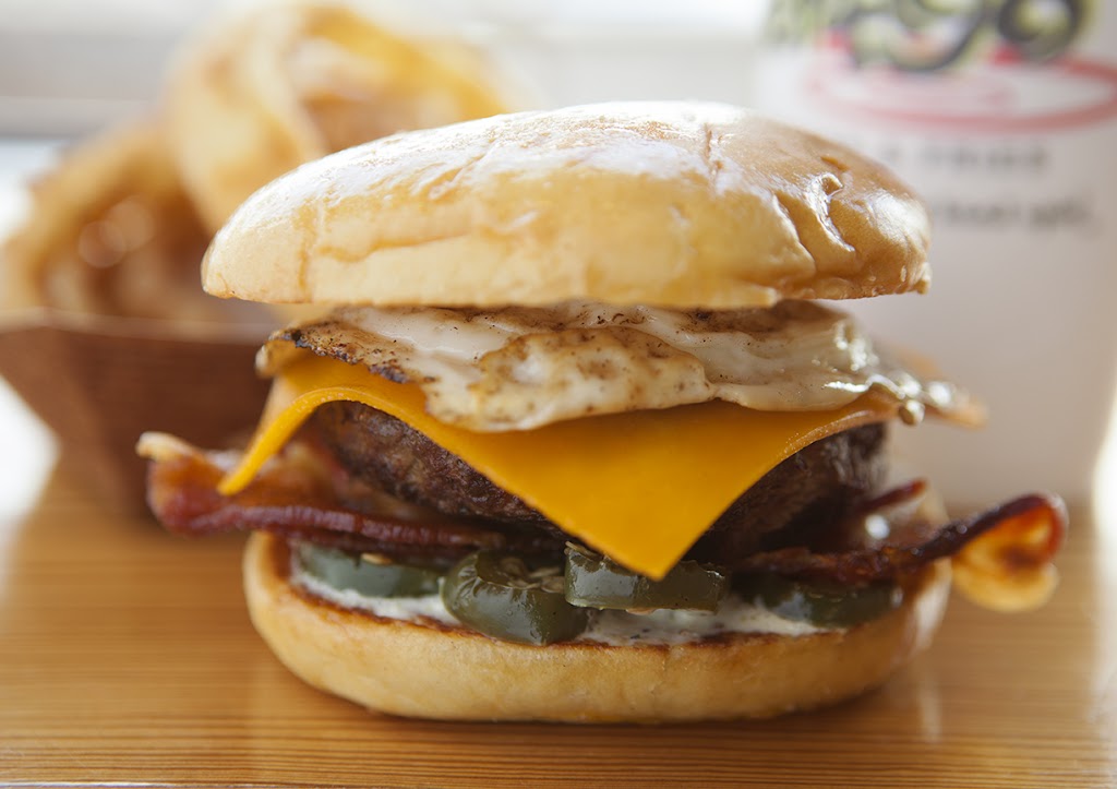 Vertigo Burgers and Fries | restaurant | 1395 E Lafayette St, Tallahassee, FL 32301, USA | 8508782020 OR +1 850-878-2020