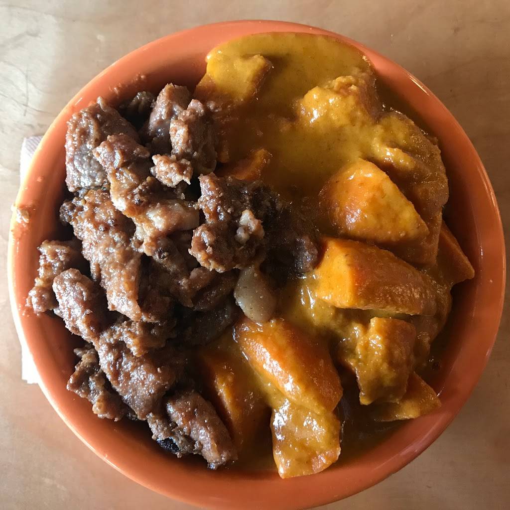 Yak & Yeti Cafe | restaurant | 1360 W Northern Lights Blvd, Anchorage, AK 99507, USA | 9077439090 OR +1 907-743-9090