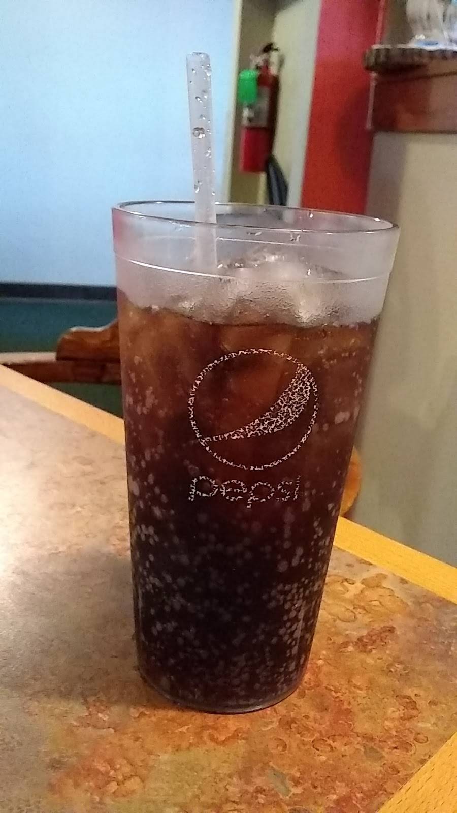 The Other Place On The Hill | restaurant | 401 State St, Hamel, IL 62046, USA | 6186332500 OR +1 618-633-2500