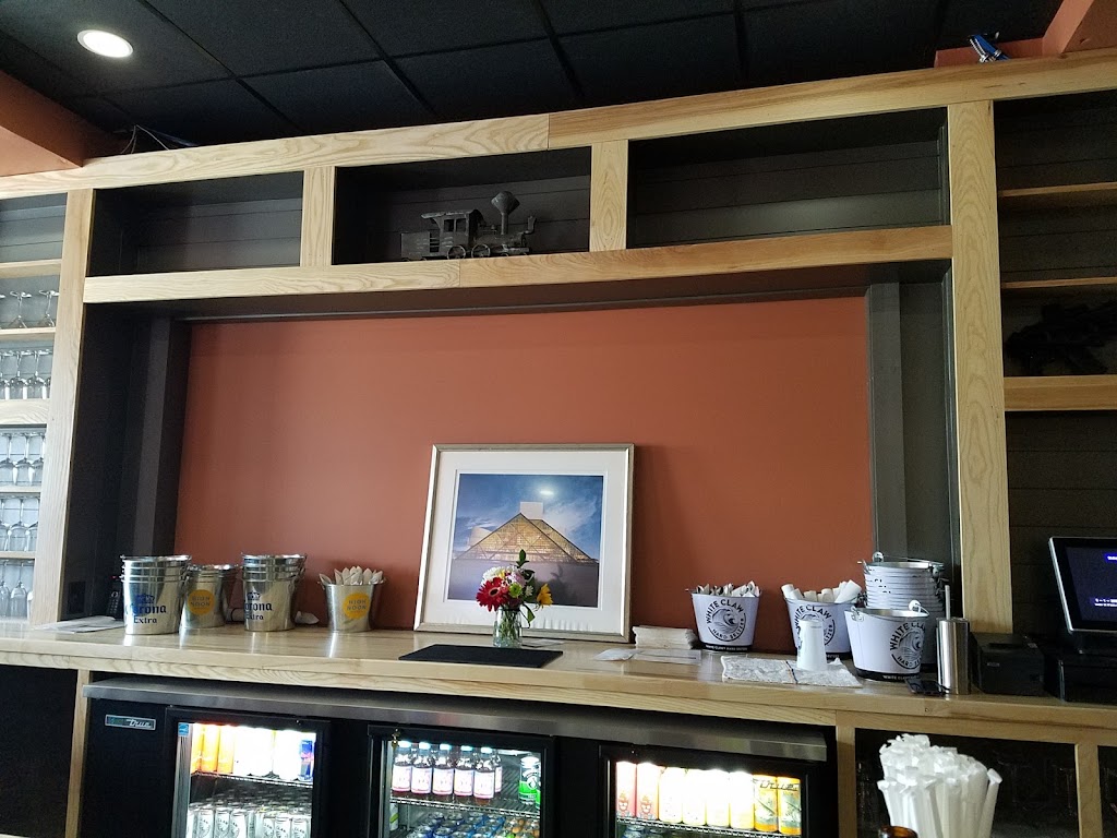 Sidetrack Tavern CLE | restaurant | 13429 Lakewood Heights Blvd, Cleveland, OH 44107, USA | 2164171346 OR +1 216-417-1346