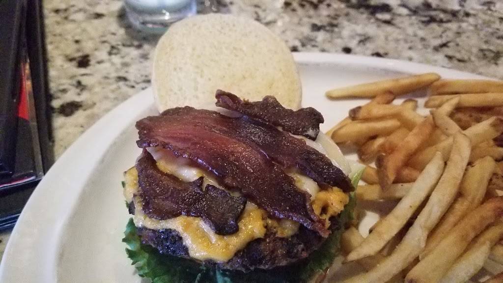 TGI Fridays | restaurant | 3181 Harkness Ave, Brooklyn, NY 11235, USA | 7186480891 OR +1 718-648-0891