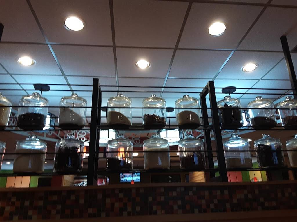 Popeyes Louisiana Kitchen | restaurant | 6225 Glenway Ave, Cincinnati, OH 45211, USA | 5136622191 OR +1 513-662-2191